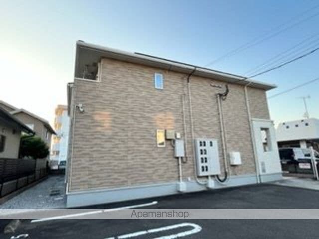 フランベルの外観写真