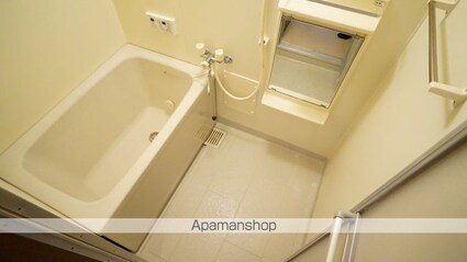 時田貸家[3LDK/74.52m2]のバス