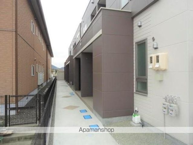 シュエット[2LDK/53.62m2]の外観2