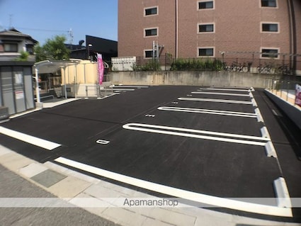 メゾン・エスポワール[2LDK/48.57m2]の駐車場2