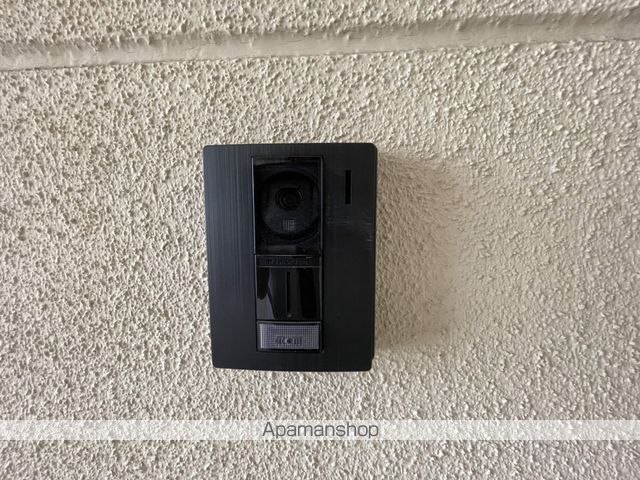 ファミーリエFの玄関写真