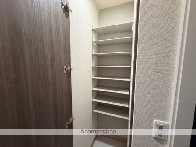 GRAMM西衣手町の内装写真