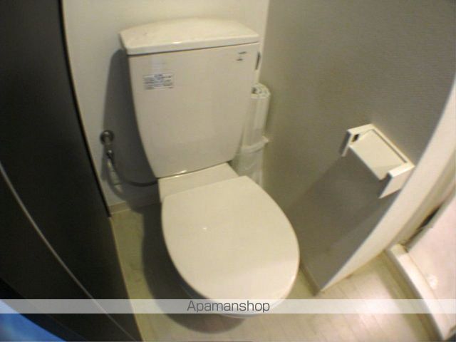 リタ コートの内装写真