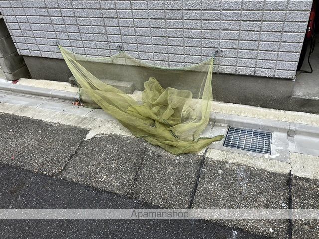 鶴田マンションの外観写真