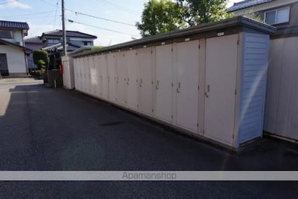 マンションＲＥＦＩＮＡＤＯ[3LDK/64.92m2]の共用部1