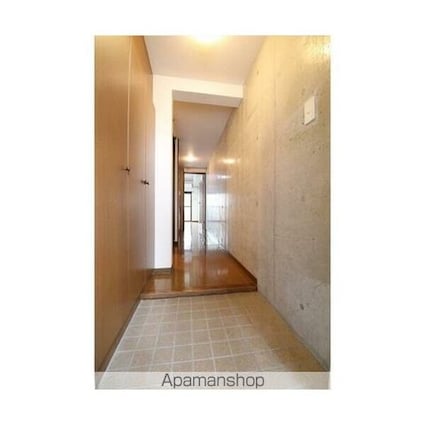 ＣＡＳＡ　ＰＡＺＺＯ[1K/28.21m2]の玄関