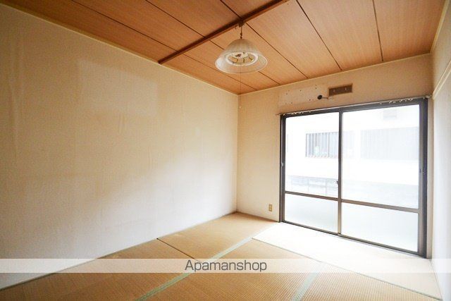 エトワール東岡山IIの内装写真