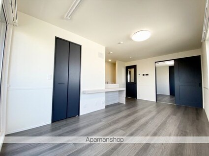 アン・ジュール中郷[2LDK/62.1m2]の内装9