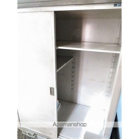 スクエア東新町の内装写真