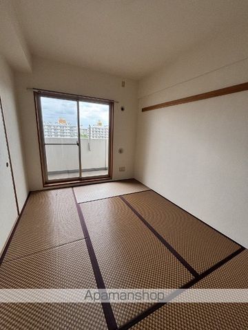 アウラ10の内装写真