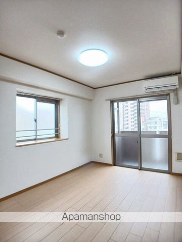レルベ保田窪の内装写真