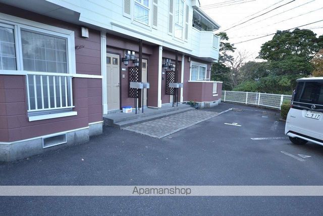 クレストール宮内の玄関写真