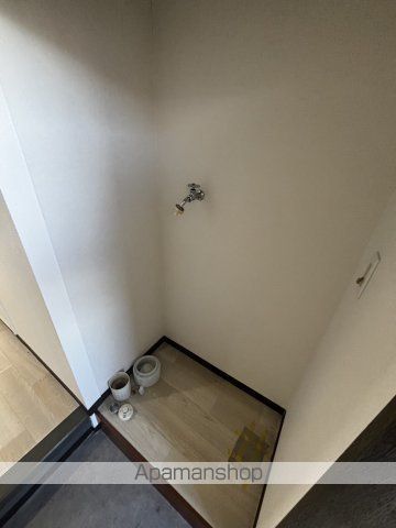 ロイヤルコートIの内装写真