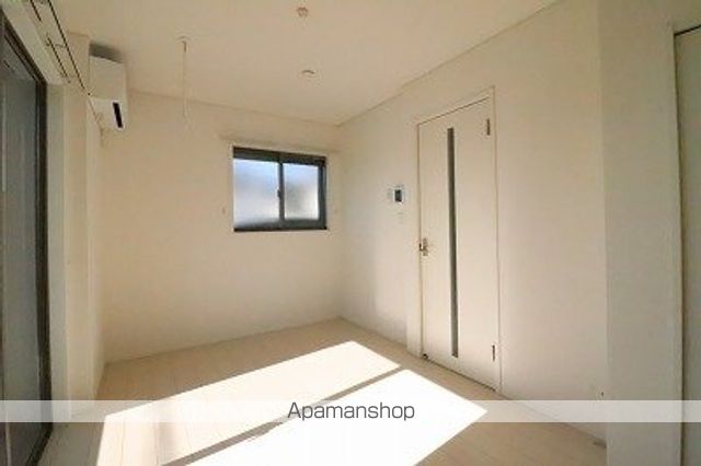 プラシード榎の内装写真
