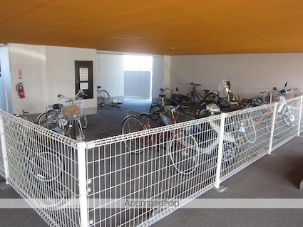 アサヒパレス港町[3LDK/64.04m2]の共用部7