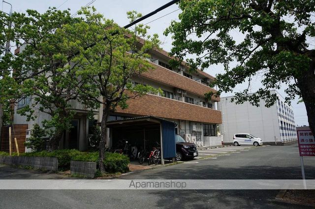遠州鉄道 自動車学校前駅 徒歩16分 3階建 築20年の外観写真