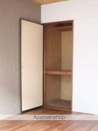 ドミエール高松[2DK/42.7m2]の収納