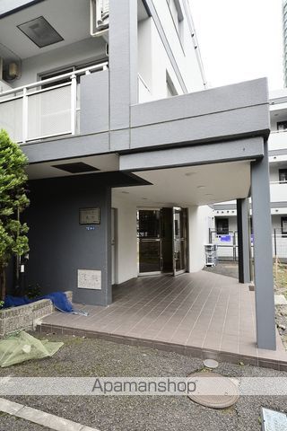 サンガ高輪の玄関写真