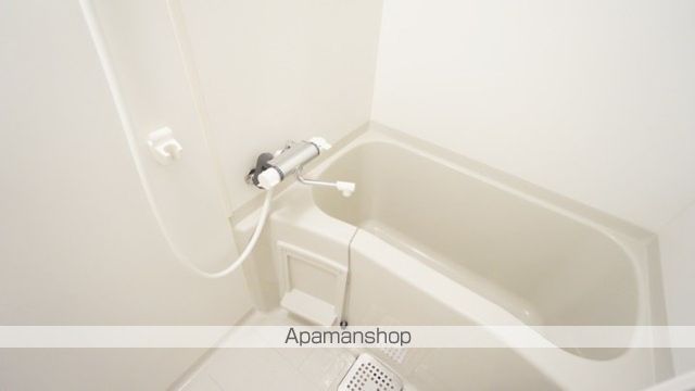 ヴィア イン シンタクの内装写真
