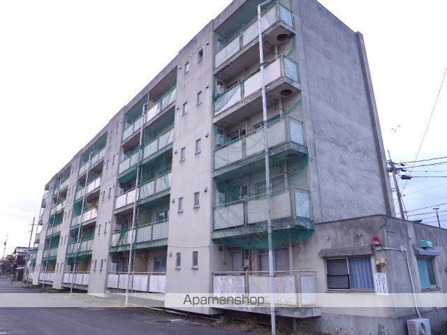ビレッジハウス当成東1号棟の外観写真