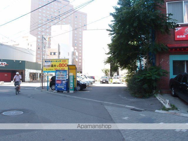 8・4サウンドビルの外観写真