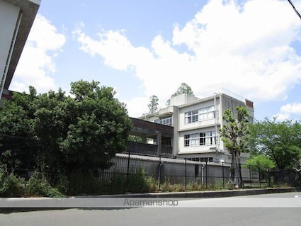 ロータス南島田Ｄ[2LDK/66.02m2]の周辺5