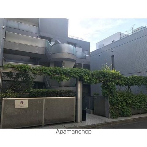 原宿東急アパートメントの外観写真