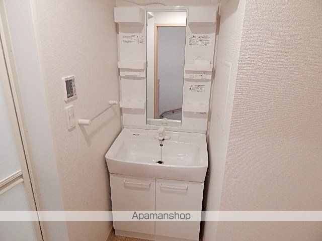 プラナスの内装写真