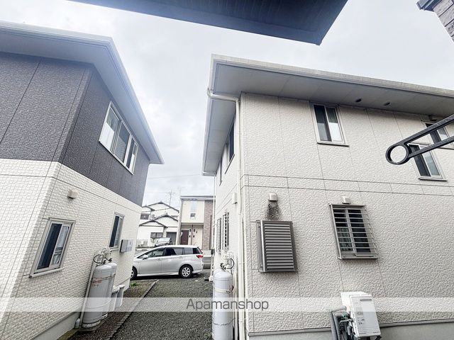 デルニエVのその他写真