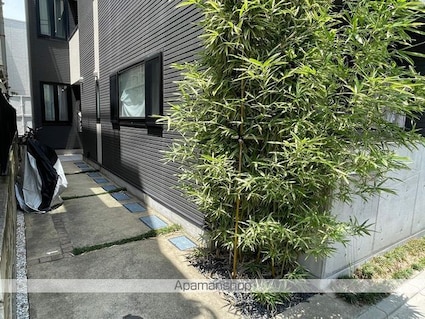東京都新宿区早稲田鶴巻町[1R/17.03m2]のエントランス1