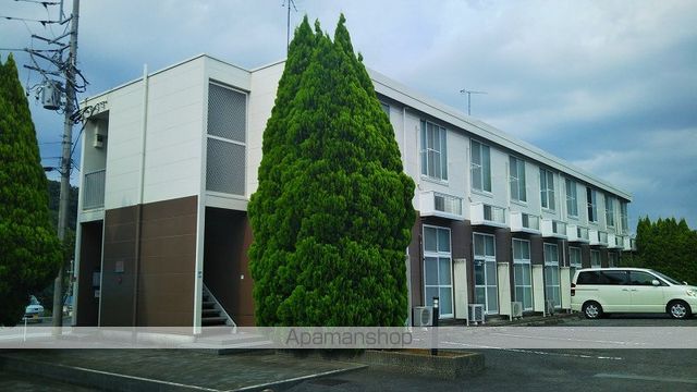 レオパレスフォレスト パルの外観写真