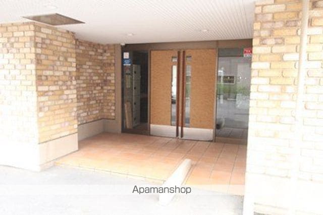 デュ アンジュ北円山の玄関写真