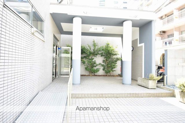 MS一番町ハイツの玄関写真