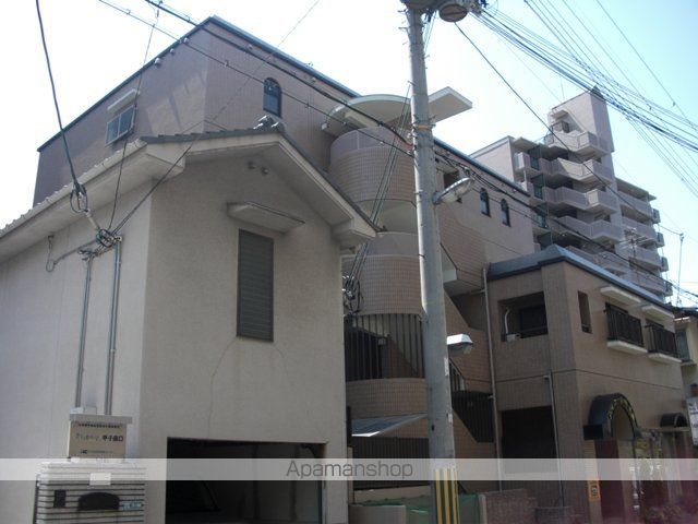 ハイコート甲子園の外観写真
