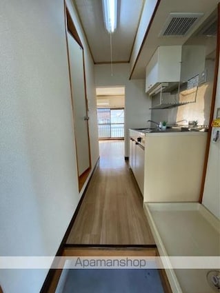 ドミトリー茜[1K/17.4m2]の玄関