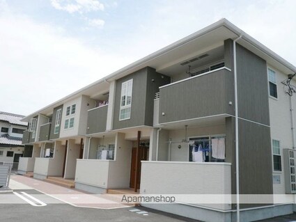 ヴィラージュ[2DK/46.22m2]のエントランス