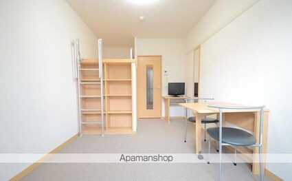 レオパレス瓦町[1K/19.87m2]のリビング・居間