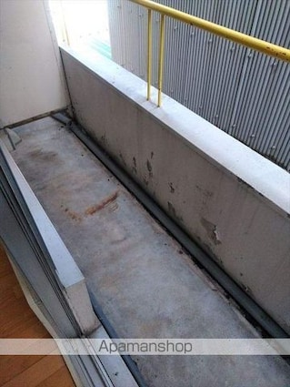 和歌山県和歌山市橋丁[1K/23.39m2]のバルコニー