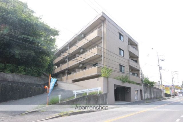 87gコモド中山の外観写真