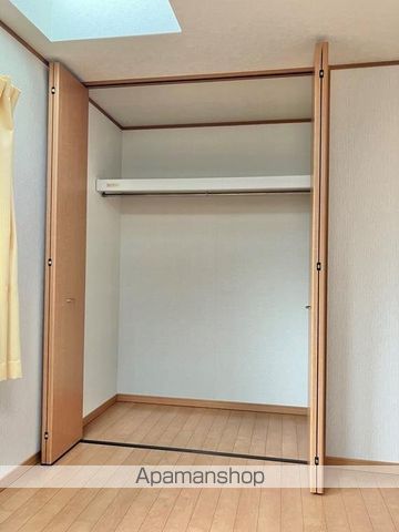 さいたま市西区 2階建 築19年の内装写真