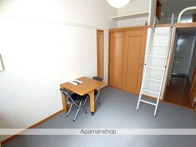 レオパレスフォレストビラの内装写真