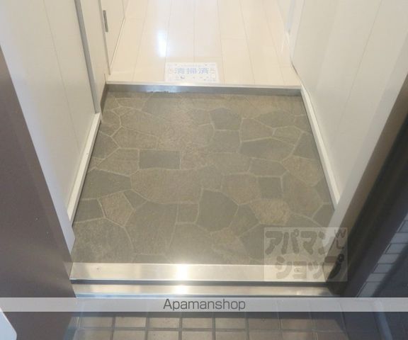 新烏丸日光ハイツの内装写真