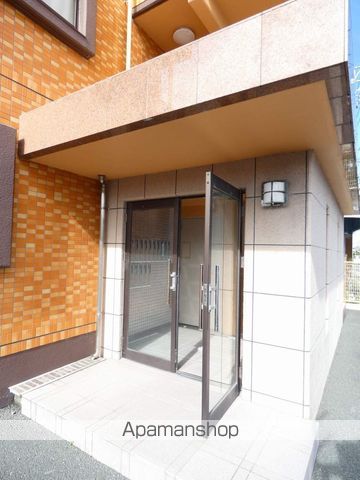 すこやかデュランティの玄関写真