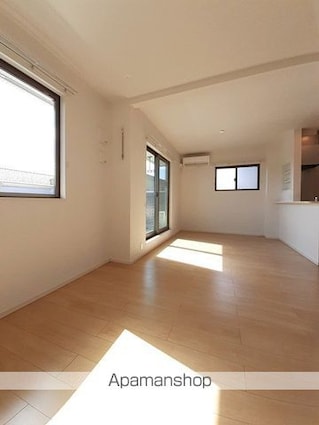 カーサ・アストレアＣ[2LDK/57.55m2]のリビング・居間