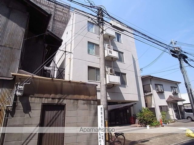 ロイヤルハイツアオキの外観写真