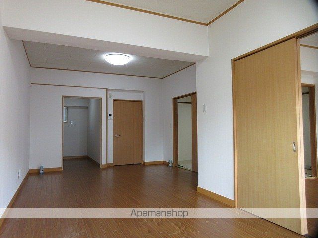SOLEIL OBUSAの内装写真
