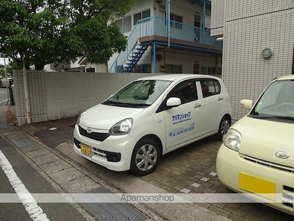 ジョイフル西町[1K/23.18m2]の駐車場