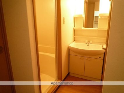 ＲａｃｏｏｎＤ３[1K/29m2]の洗面所