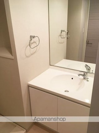 エスティメゾン赤羽[2DK/50.8m2]の洗面所