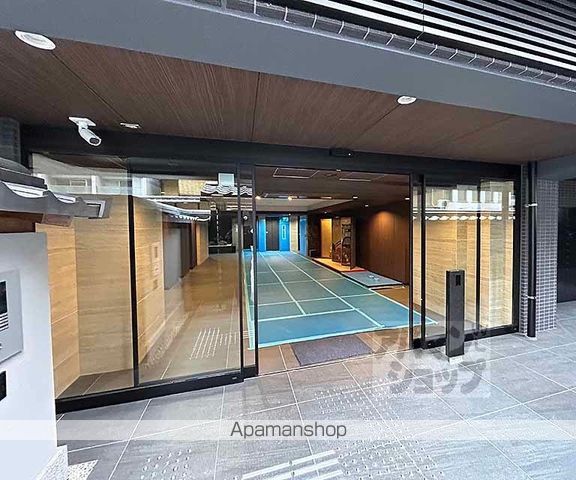 イーグルコート京都御所南プレミアム迎賓館の玄関写真